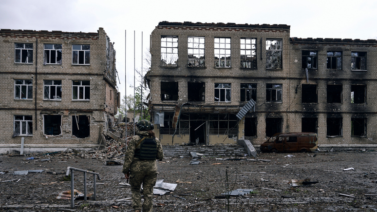 CNN: российские авиабомбы ФАБ-1500 «ровняют с землёй» украинскую оборону и наносят огромные потери ВСУ