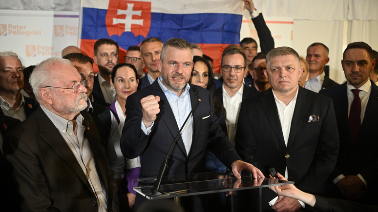 L’Express: «путь Орбана» — новый президент Словакии пообещал остаться «на стороне мира, а не войны»
