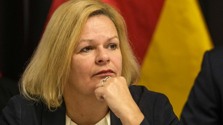 Das Erste: глава МВД Германии призвала к ускоренной высылке преступников-иностранцев