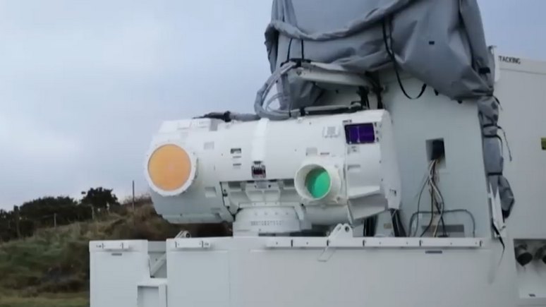 Daily Mail: из-за эффективности российских дронов Британия спешит принять на вооружение лазерное оружие
