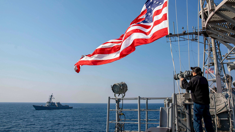 WSJ: США перебрасывают военные корабли для защиты Израиля от прямой атаки Ирана