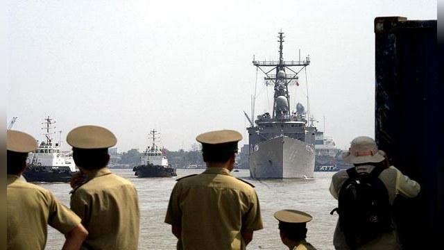 Командир ВМС США отстранен от службы за дебош во Владивостоке
