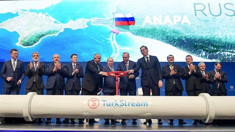 Berliner Zeitung: ЕС снова покупает трубопроводный газ из России, причём через «Турецкий поток», а не Украину