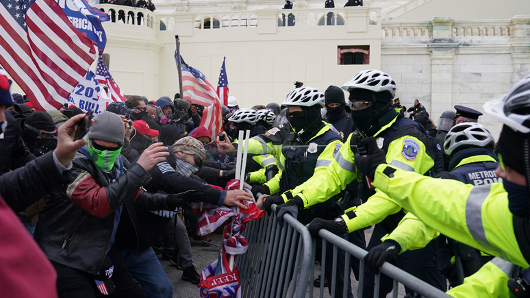 Bloomberg: американцы опасаются всплеска насилия во время президентской гонки