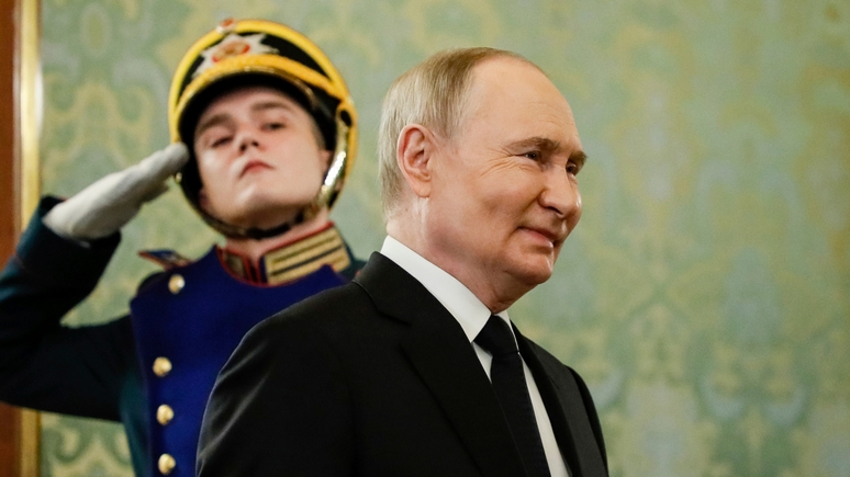 Conversation: Запад дал слабину — Путин выглядит сильнее, чем был 
