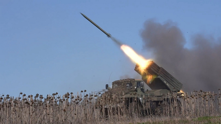 Sky News: Россия производит боеприпасы в разы быстрее и дешевле, чем Запад 