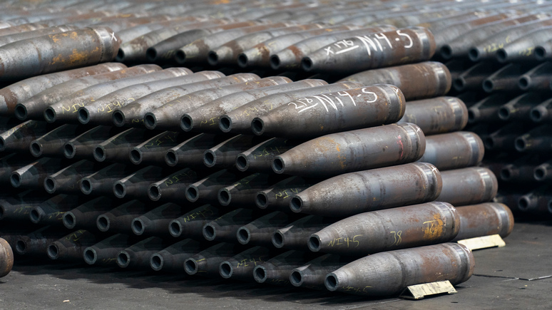 Bloomberg: устаревший ВПК США производит снаряды слишком медленно
