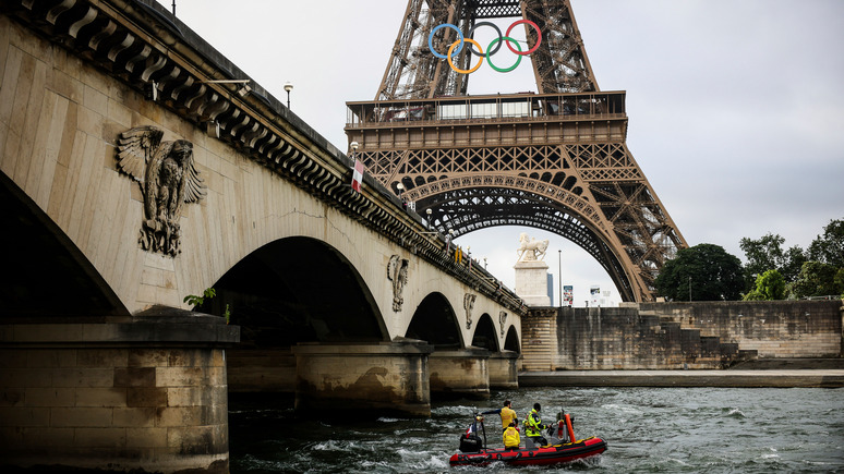 Le Figaro: до Олимпиады месяц, а Сена всё так же непригодна для водных соревнований