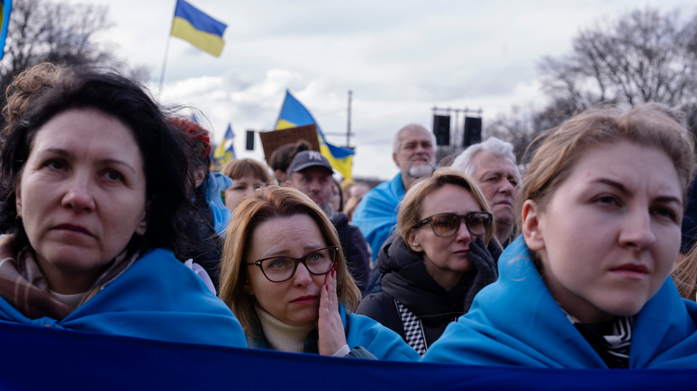 BZ: в Киеве понимают раздражение немцев от сидящих на пособиях украинцев