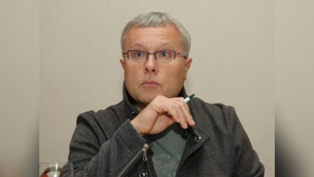 Лебедев предпочел банковскому делу журналистику
