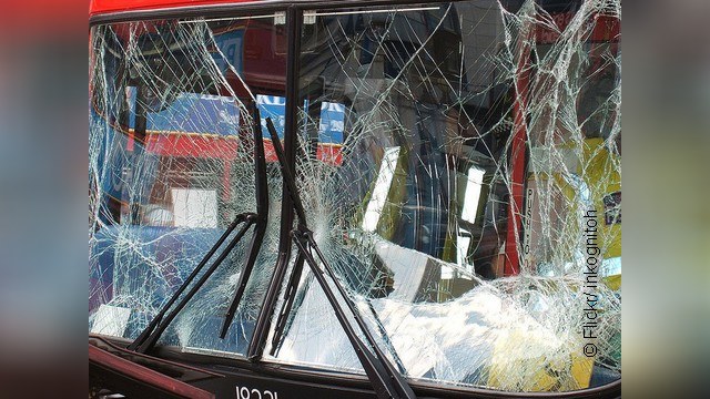 Во Франции перевернулся автобус с россиянами 