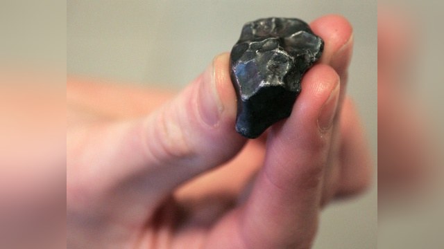 Китайцы приписали челябинскому метеориту лечебные свойства