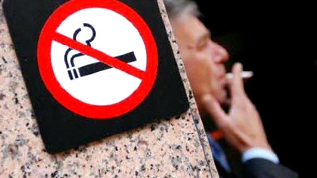 Мода на курение мешает анти-табачным кампаниям