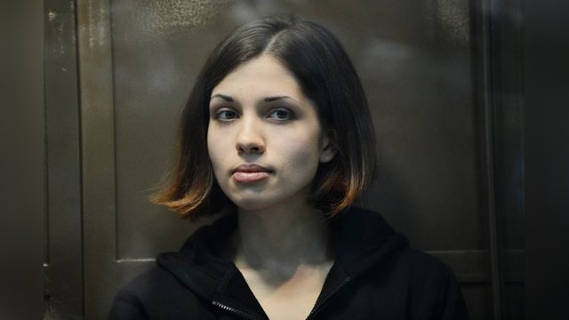 Участница Pussy Riot Толоконникова попросила об УДО  