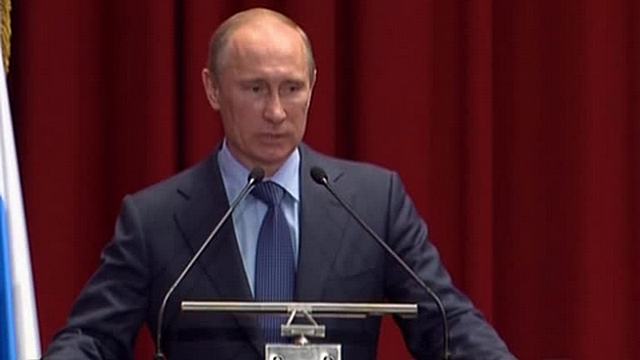 El Pais: Секрет успеха в России - не перечить Путину
