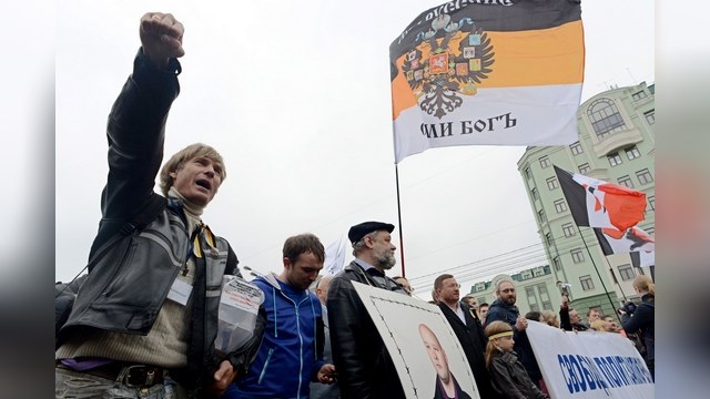 Российская оппозиция дрогнула под напором репрессий 