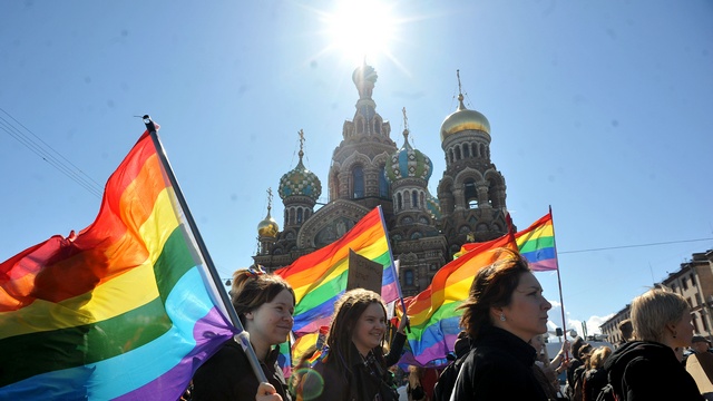  ЕС призвал Россию не принимать закон о гей-пропаганде 