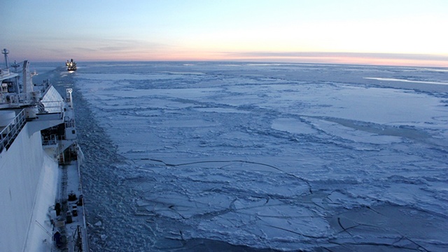 «Северный полюс — 40» может уйти под воду