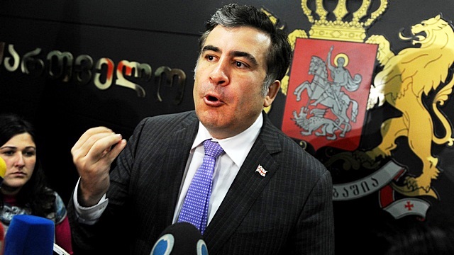 Саакашвили не стерпел «подзатыльников» от Онищенко