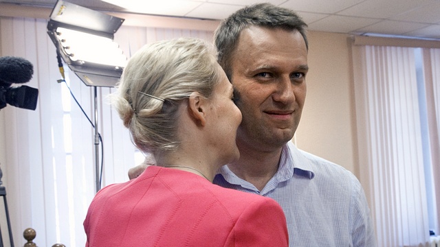 «@navalny privet. smotru» - как Запад отреагировал на приговор по «Кировлесу»