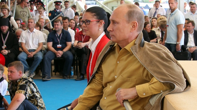WSJ: Путин подтвердил кредит доверия правительству