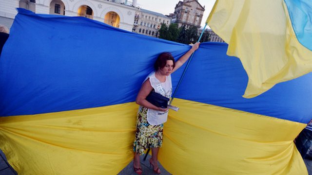 FR: ЕС готов поступиться демократией, чтобы вырвать Украину из лап России