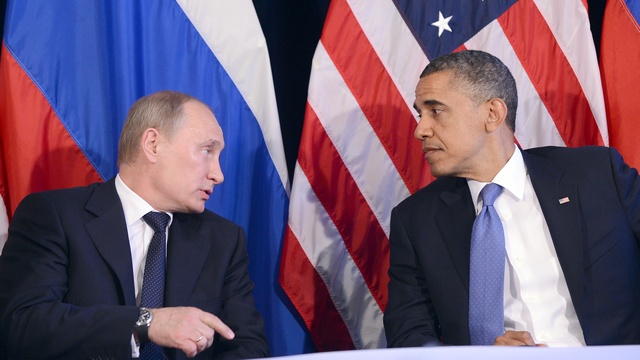 Thanh Nien: У «Хлюпика» Обамы нет шансов против «Молота» Путина