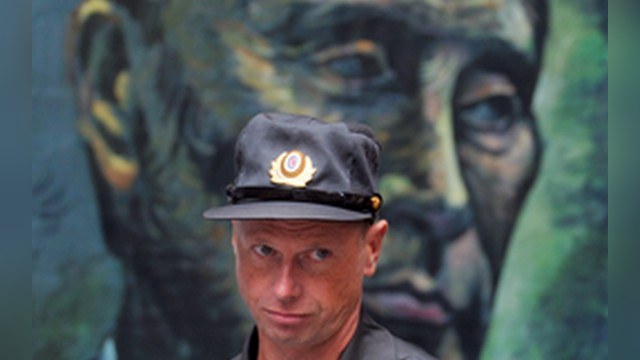 Портреты политиков, изъятые в Санкт-Петербурге, «проверят на экстремизм»