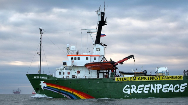 Европарламентарий Вернер Шульц требует отпустить активистов Greenpeace