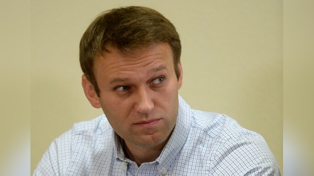 Навальному заменили тюремный срок на условный