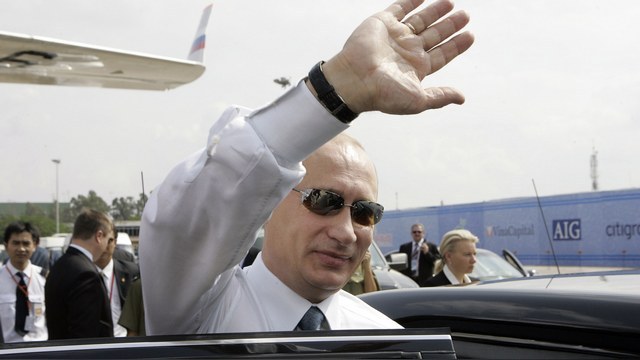 Stratfor: Путин наслаждается победой, пока может