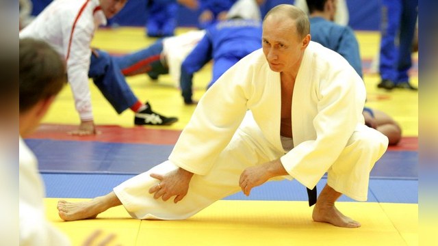 Владимир Путин стал великим мастером тхэквондо