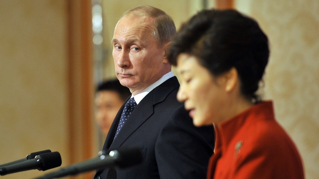 Южнокорейские СМИ назвали поведение Путина в Сеуле «оскорбительным»