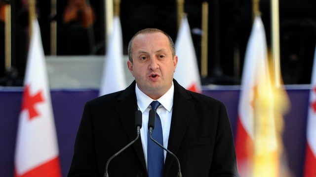 Новый президент Грузии предложил абхазам и осетинам вернуться