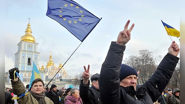 США требуют у Евросоюза безвизового режима для граждан Украины