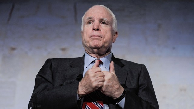 Сенатор Маккейн: США должны расширить поддержку Украины 