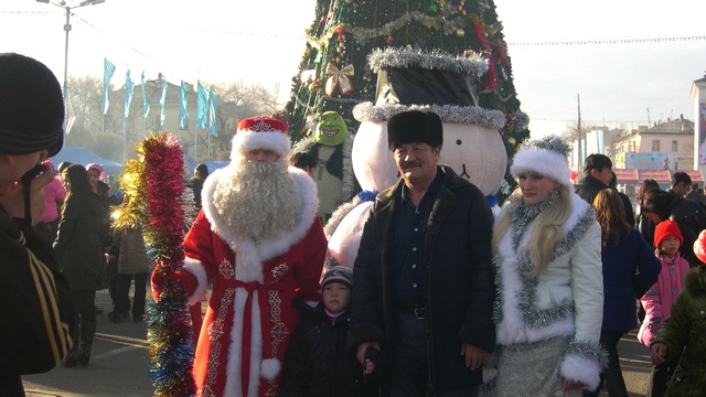 The Independent: В Таджикистане запретили Деда Мороза