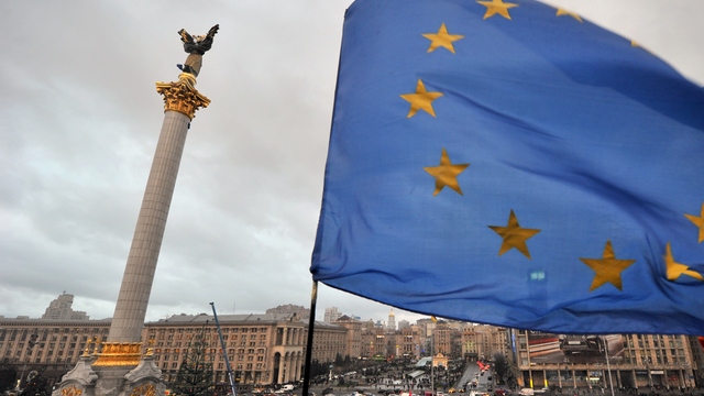Welt Online: ЕС уступает Украину Москве раунд за раундом