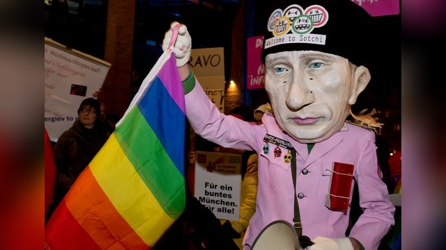 FP: Защищая традиционные ценности, Путин ущемляет свободу слова