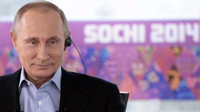 Путин: В России к геям относятся лучше, чем во многих штатах США