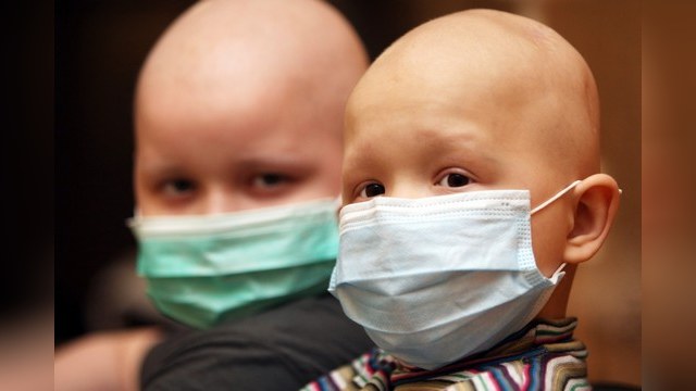 Российские блогеры «пристыдили» главного детского онколога страны