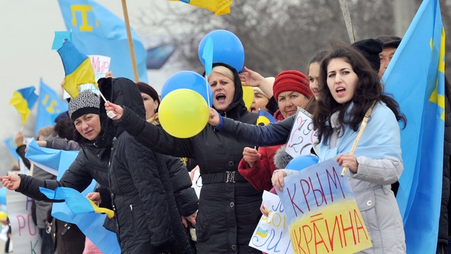 Haaretz: Евреи и татары Крыма не верят России