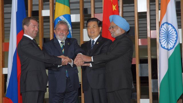Китай и Индия деликатно поддержали Россию в украинском вопросе