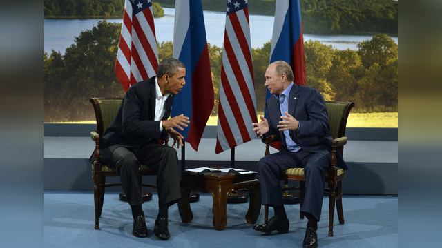 HuffPost предложил Путину и Обаме сразиться в «Твистер»