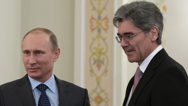 Глава Siemens пообещал строго придерживаться санкций против РФ