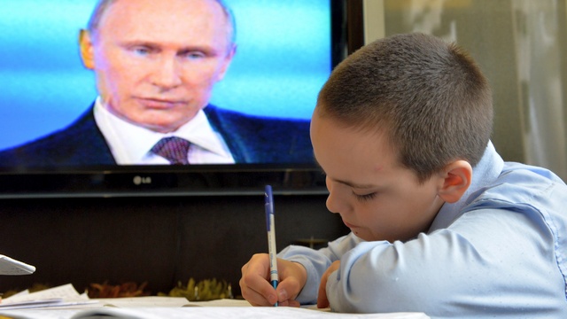 Балтийские республики задумались о необходимости ТВ на русском языке