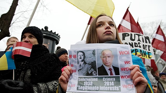 WSJ: Политика России усиливает напряженность в Латвии