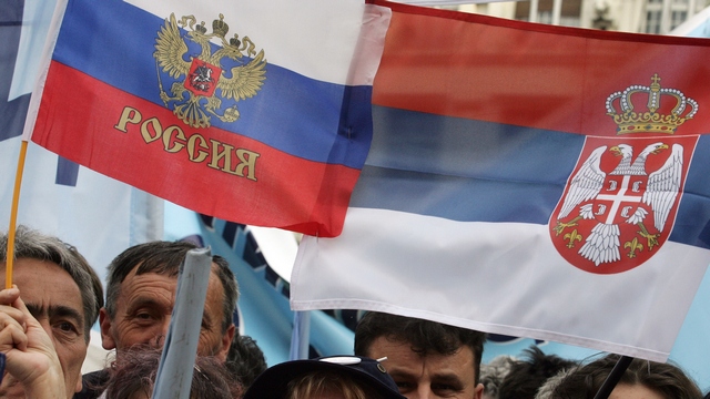 Le Figaro: Мечты Путина о «Великой России» ведут по пути Сербии