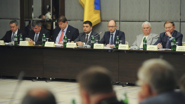Очередной круглый стол по Украине не принес результатов