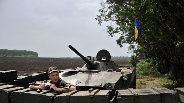 HuffPost: SMS-пожертвования помогли украинской армии морально